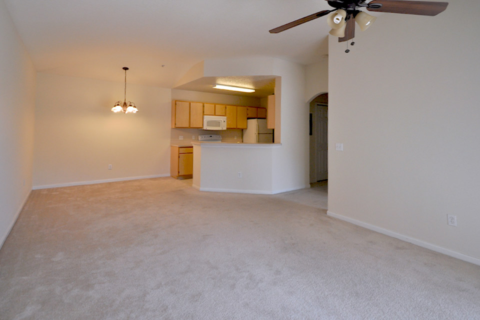 Property photo (1/10)